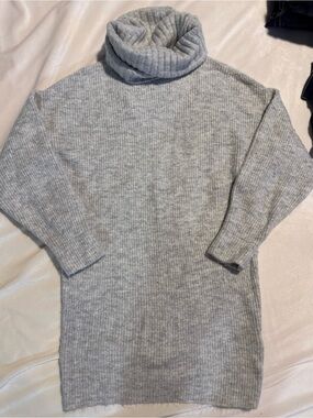 Express Heather Gray Ribbed Cowl Neck Sweater